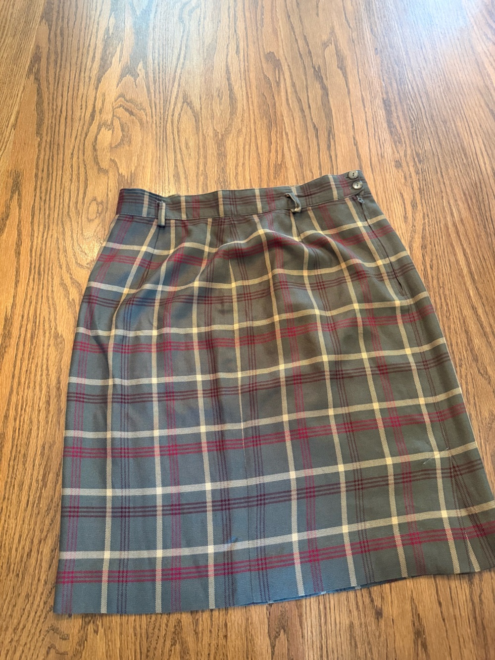 Jones New York Olive and Burgundy Plaid Chinos